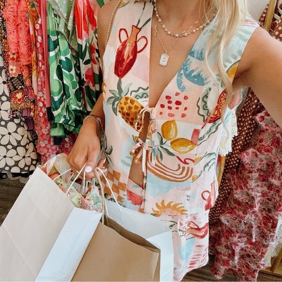 Paper Heart Linen-Blend Fruit Print Tie Front Vest Tank Pink Size Small NEW - Picture 1 of 10